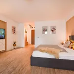 Modern In Nerva Traian - Contemporary Living At Its Finest Apartment