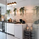 Modern In Nerva Traian - Contemporary Living At Its Finest Bucharest