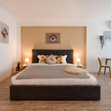 Διαμέρισμα Modern In Nerva Traian - Contemporary Living At Its Finest