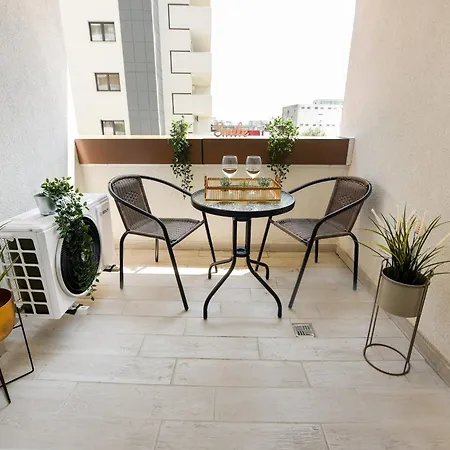 Modern In Nerva Traian - Contemporary Living At Its Finest